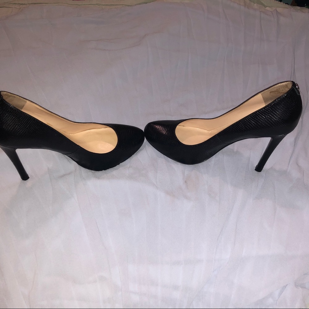 Women pumps - Picture 6 of 8